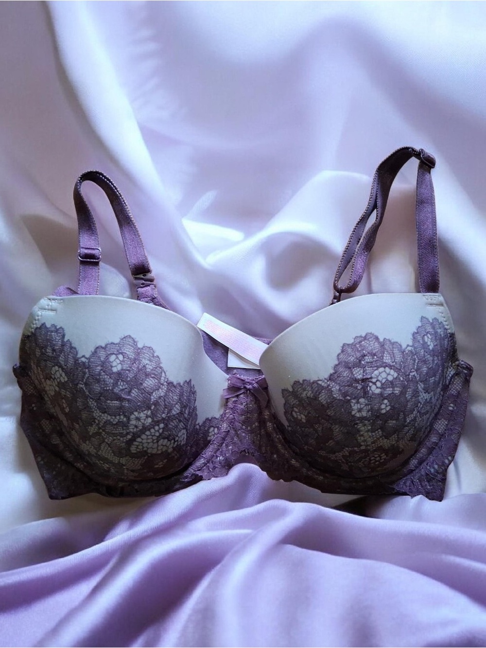 Victoria's Secret Dream Angels Lined Demi Bra